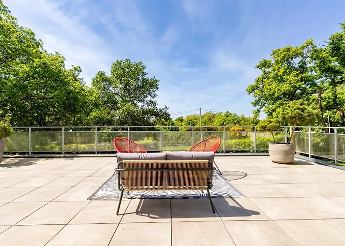 Kerwall - Oda ve Kahvaltı 3*